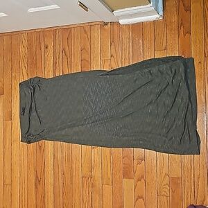 Gap maxi skirt with side slit green medium NWOT